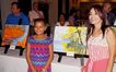 Alumna de 9 años muestra su obra como fin de ciclo 2012-13 del taller de pintura Creando Artistas en el hotel Camino Real, Veracruz